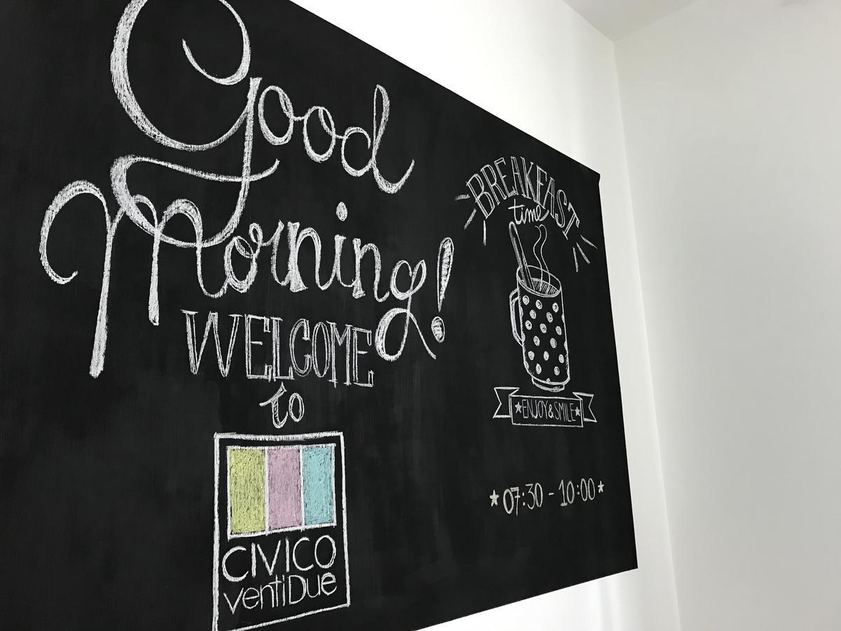 B&B Civico22 Civitanova Marche Buitenkant foto